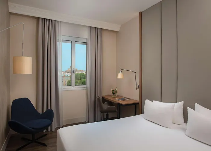 Hotel Nh De La Gare Bolonia