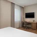 Nh De La Gare Отель 4*
