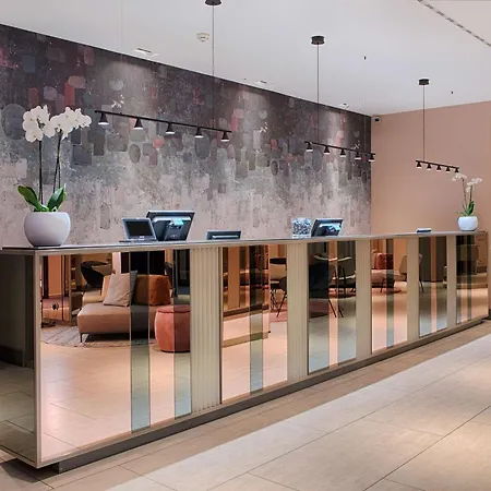 Nh De La Gare Hotel