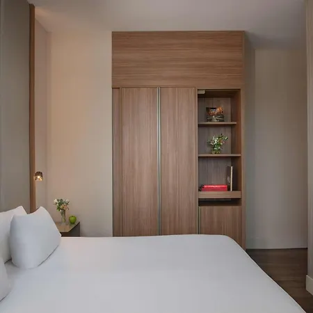 Hotel Nh De La Gare 4*