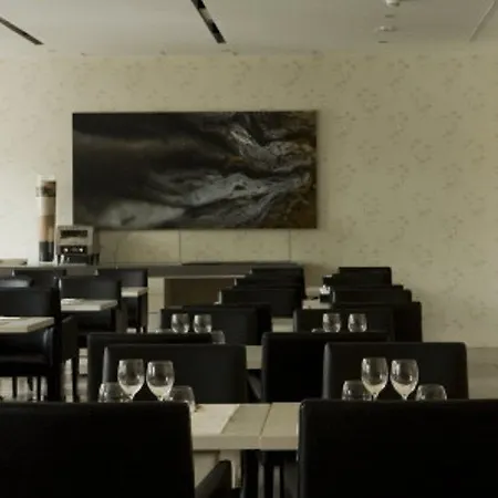 Nh De La Gare Hotel Bolonia