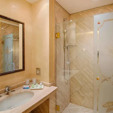 Nh 데 라 가르 4* 볼로냐