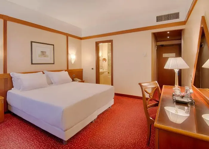 Nh De La Gare בולוניה