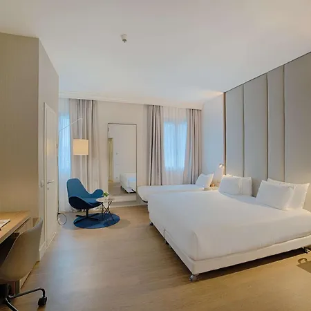 Nh De La Gare Otel Bolonya
