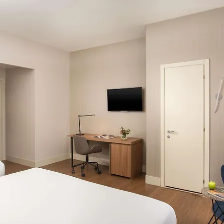 Nh De La Gare Hotel